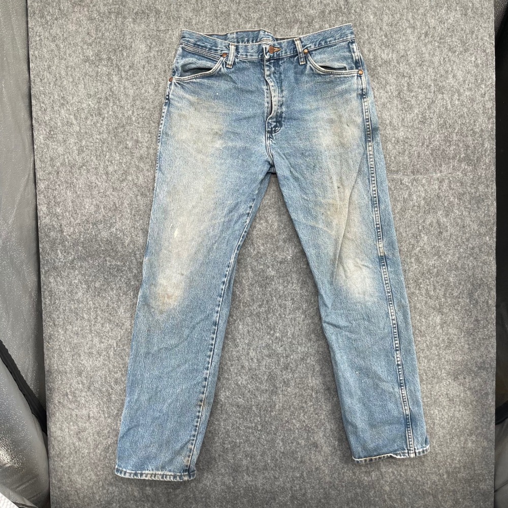 Wrangler Jeans Mens 34x32 Light Wash Distressed Denim Cowboy 13MWZGK